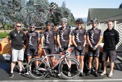 Stu MacDonald and the NZ Development Team at Tour of Wellington