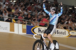 aaron Gate wins the Mens Scratch Race at the 2012 Elite Nationals